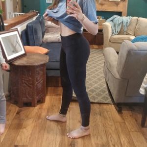 ✨ Lululemon lemon leggings ✨